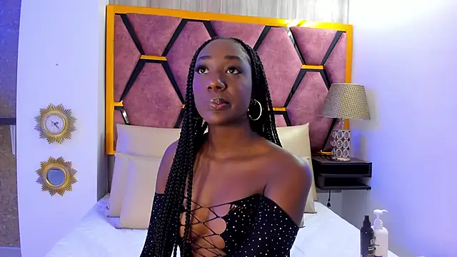 BritneyWalkers online show from November 26, 11:33 am