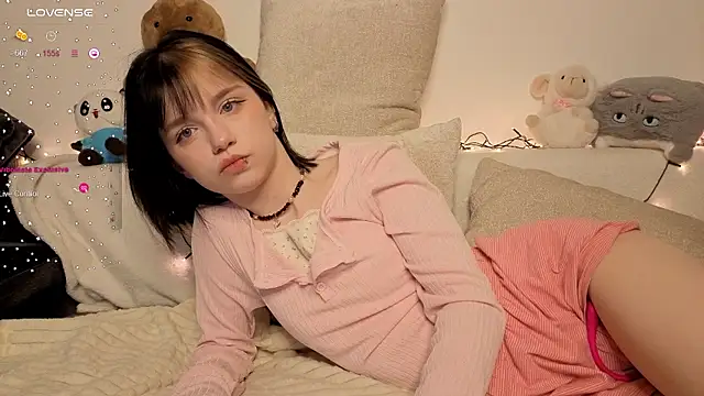 ruby dallos online show from January 15, 11:00 pm