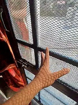 Young Couple   online show from October 20, 5:21 am