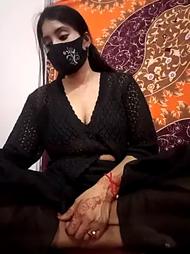 Hot Angle online show from April 1, 4:15 pm