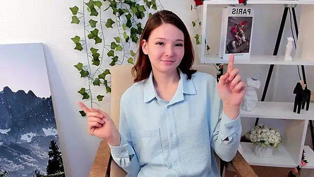 TeressaGimar online show from October 20, 5:43 am