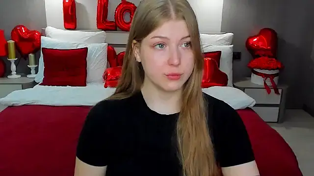 Stella Light online show from February 17, 11:20 am