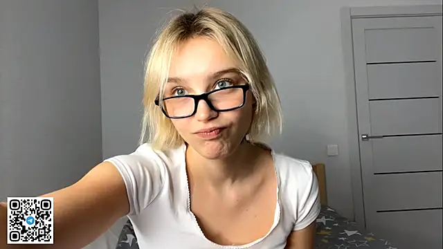 MelodyImam online show from November 19, 3:45 pm