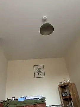 Maya 29x online show from April 3, 5:22 pm