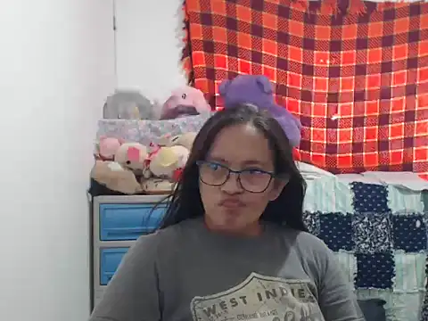 Kinkybela2025 online show from November 20, 2:23 am