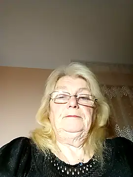 AmyLove353 online show from November 15, 4:24 am