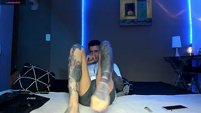 cleoo jhonny online show from March 15, 4:03 am