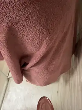 gatitalocahot online show from March 4, 8:37 pm