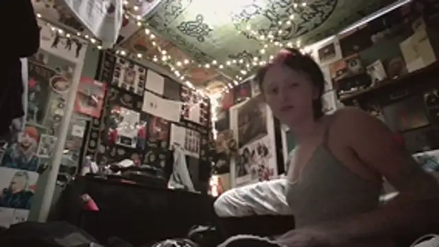 kutekiwi online show from October 22, 5:34 am