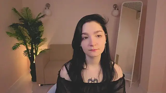 Linda Sweetiest online show from November 24, 12:45 am