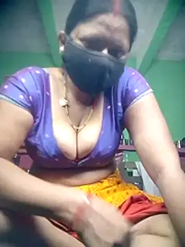 QRESABABY online show from November 10, 2:12 pm