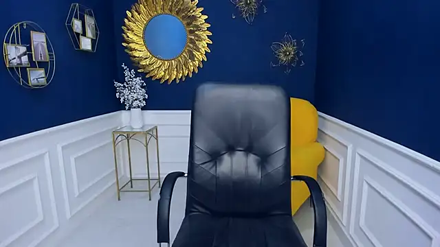 NoraSimons online show from March 6, 6:52 am