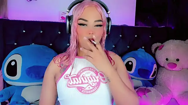 Alannys xHotx online show from March 29, 9:41 am