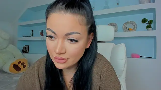 juliexxx online show from November 5, 8:03 pm