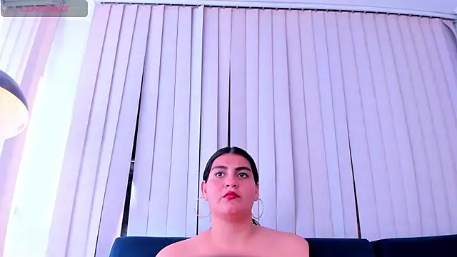 kendra crow online show from November 12, 2:04 pm