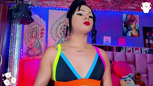 Zulema Zahirx online show from November 5, 12:05 am