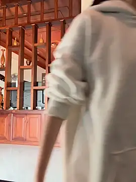 Emily-y online show from December 14, 3:23 am