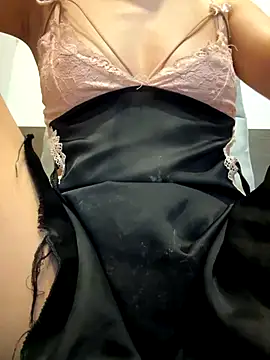 Emily-y online show from November 19, 1:11 pm