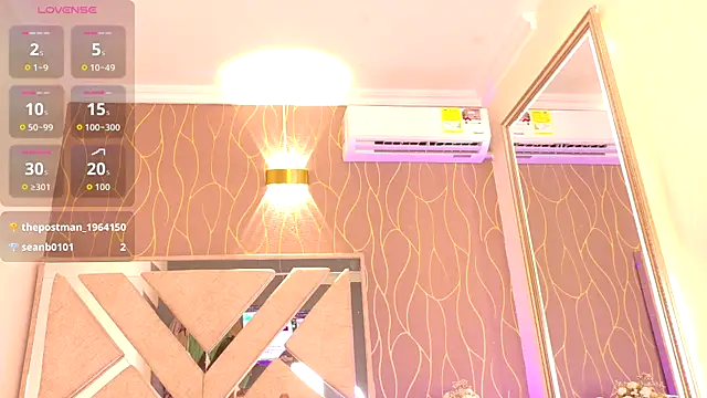 iam nicolle online show from November 9, 1:40 pm