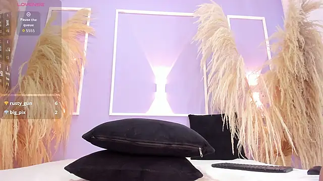 MiaTease  online show from November 21, 3:25 pm