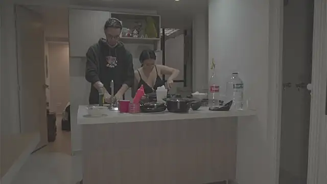 dan and daya online show from December 3, 2:19 pm