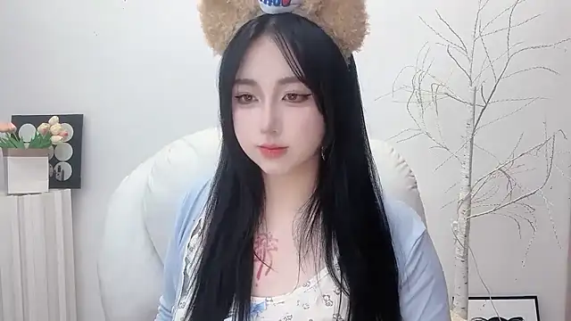 Love-hanzaizai718 online show from November 26, 3:02 pm