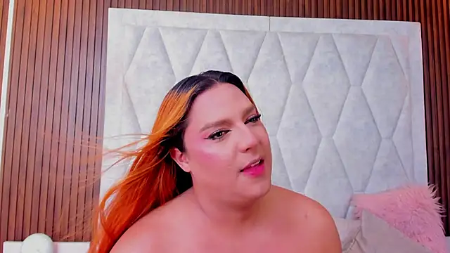 IrinaaVega online show from December 16, 4:24 pm