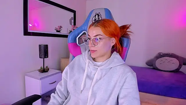 celeste blazze  online show from February 17, 4:39 pm