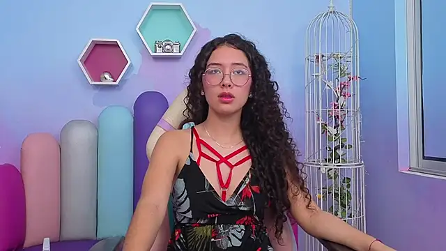 Sasha-Monroe online show from December 1, 3:54 am