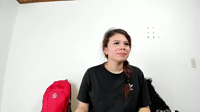 Vanessa Martinz online show from October 25, 12:24 pm