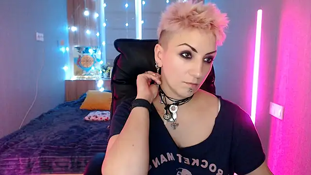 Sweet-n-Strong online show from December 21, 7:56 am