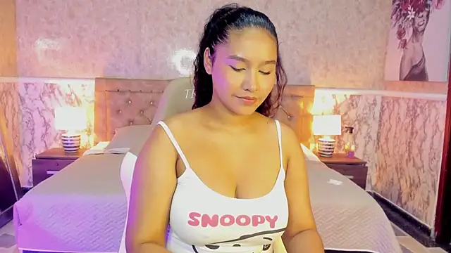 WhitneySweet online show from November 21, 4:25 am