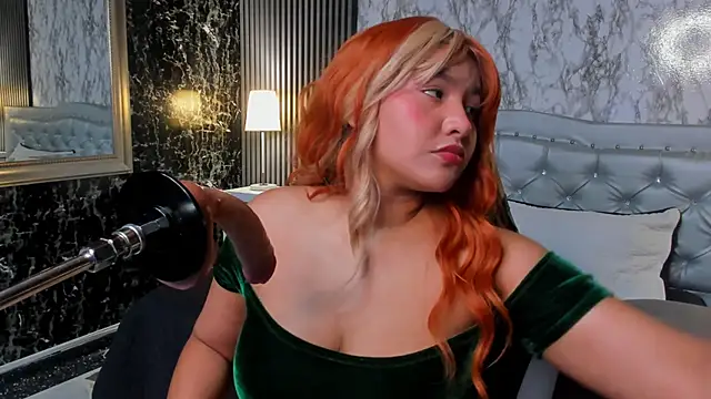 WhitneySweet online show from January 14, 9:47 am