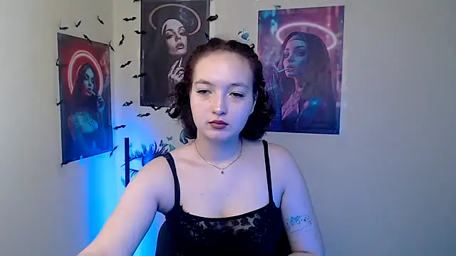 MissAriaa online show from November 15, 7:20 am