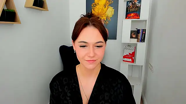 MakeYoueHappy online show from November 24, 8:22 pm