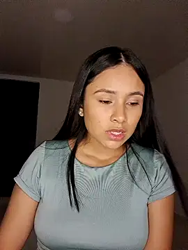 DollyRouse online show from November 26, 5:30 am