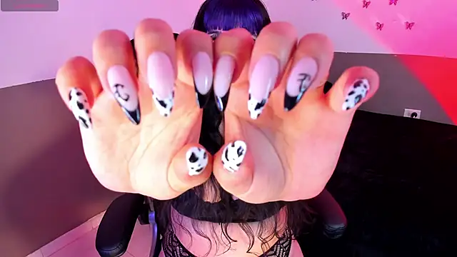 Monserrat Cute  online show from November 14, 11:27 pm