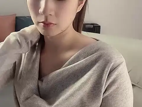 lvy-002 online show from December 2, 11:56 am