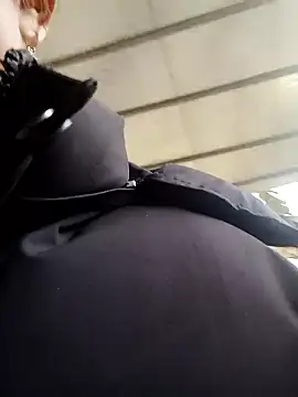 bella-la online show from January 9, 12:48 am