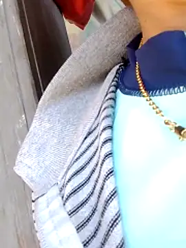 bella-la online show from February 5, 7:22 am