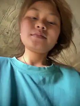 Sophia-123 online show from April 7, 2:02 am