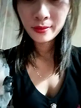 Em xinh01 online show from October 29, 9:02 am