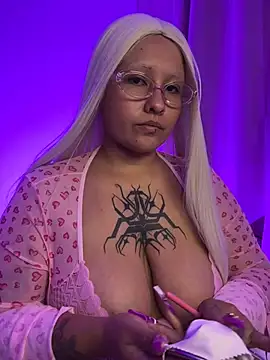 pinkbaddie777 online show from February 25, 2:54 am