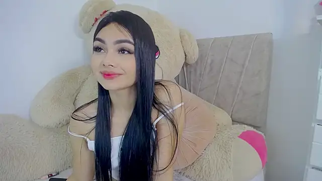 little emiily  online show from November 8, 6:57 pm