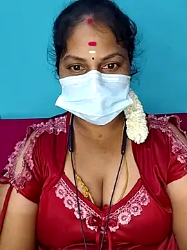 deepikasree143 online show from November 18, 7:59 pm