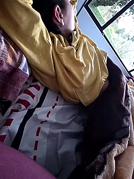 Roomhot404f online show from April 19, 11:07 pm