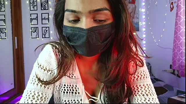 Saloni9 online show from January 15, 4:40 am