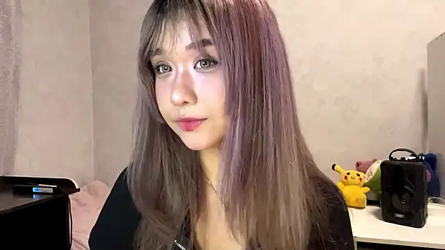 LovelyLara online show from November 4, 6:13 pm