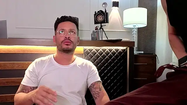 boysonfiree online show from November 1, 3:05 pm