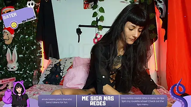 CarrieBurton online show from December 1, 4:31 pm